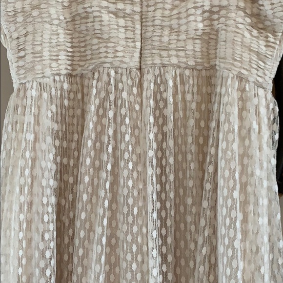 Minute Cream Dress from Lulu’s 🌼 - Picture 4 of 5